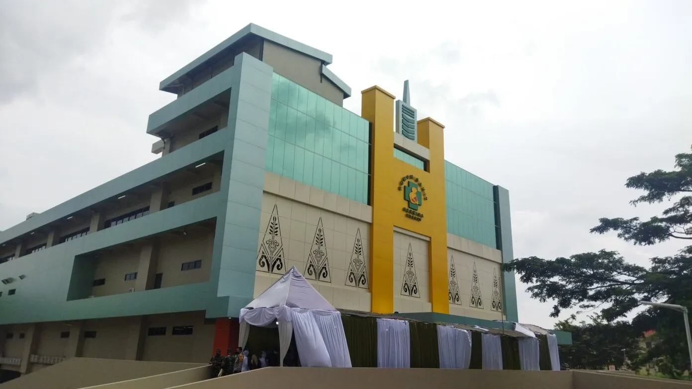 Pengadaan dan instalasi HVAC untuk ruang operasi OK-1 dan OK-3 RSU Hermina Cilegon oleh PT Cilikon Tataudara Indonesia